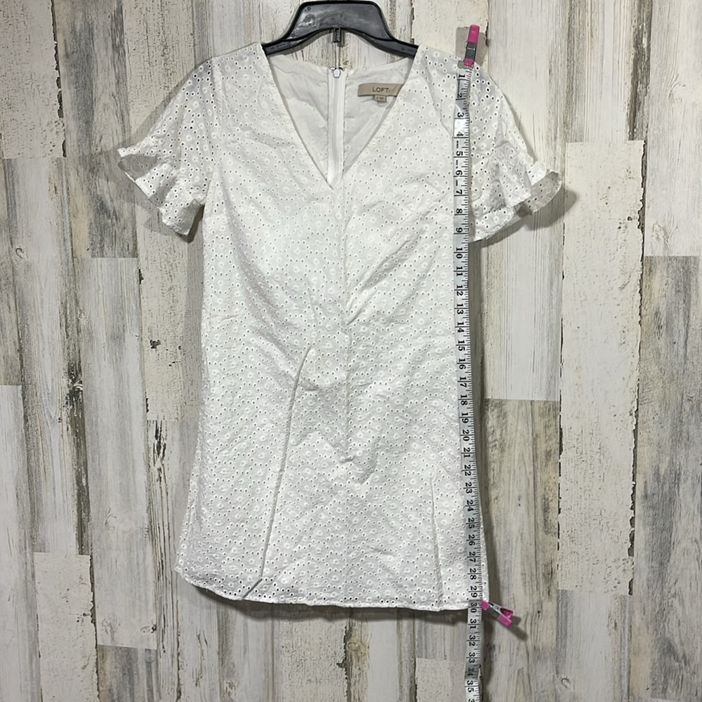 LOFT White Eyelet Mini Dress Flutter Sleeves Size 0 - Picture 11 of 11